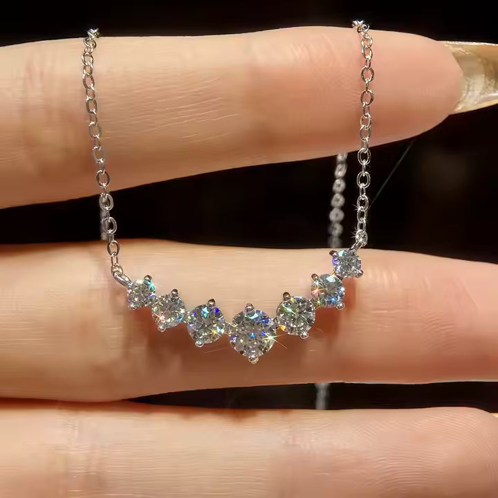 Amour Necklace